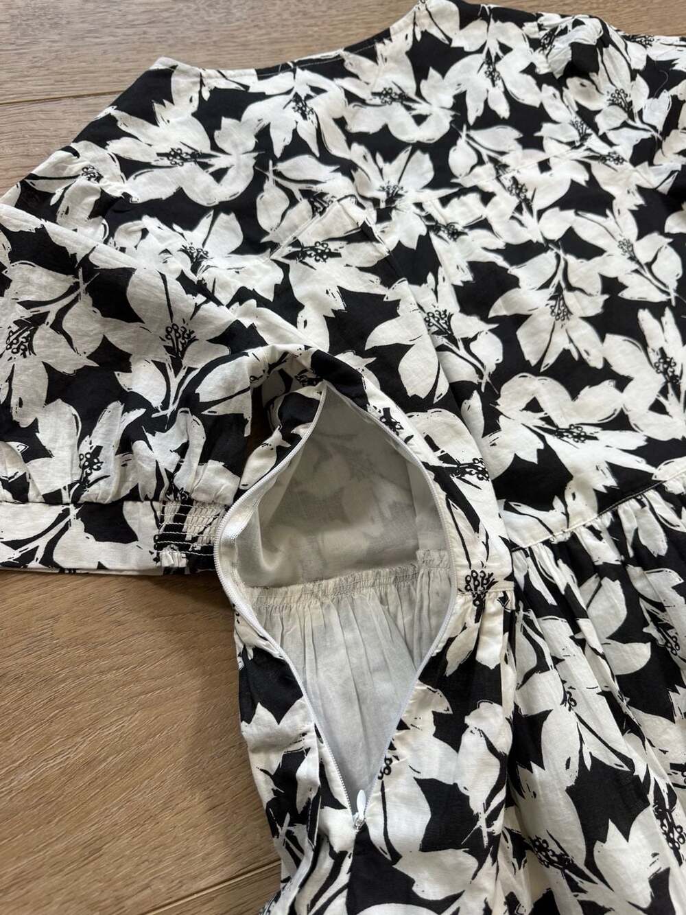 DownEast Black and White Floral Midi Dress - Picture 12 of 14
